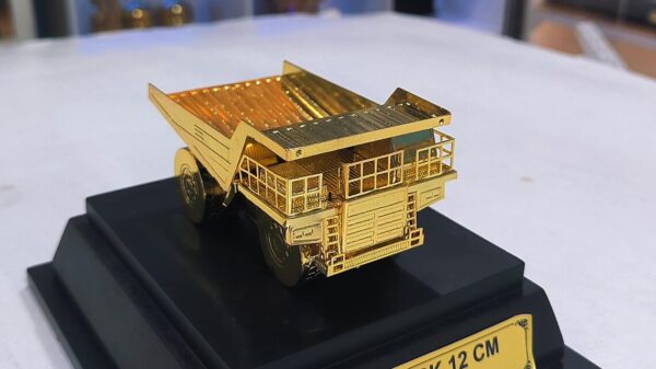 brass mining truck miniature, customizable mining gift, mining dump truck model, corporate award mining industry, brass industry collectible, mining executive desk gift, personalized mining souvenir, wooden box corporate gift